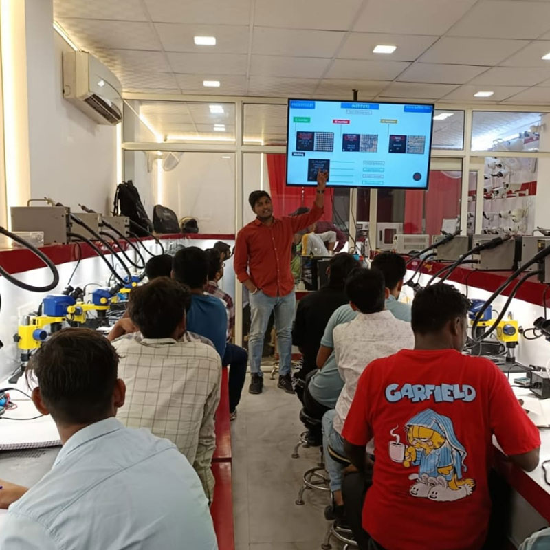 Top 5 Mobile Repairing Institute varanasi
